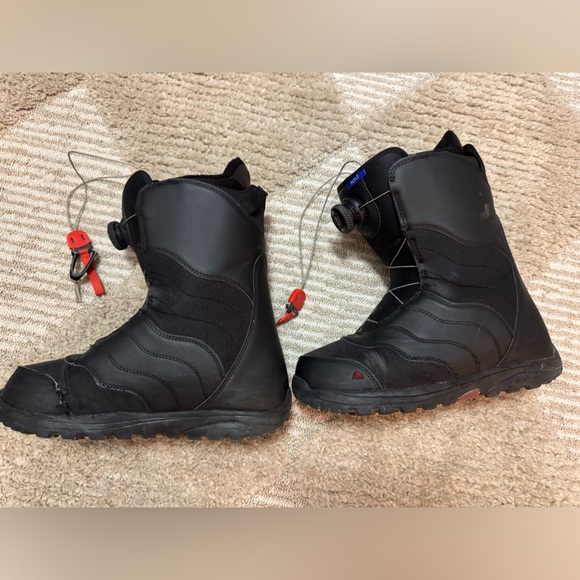 Burton BOA Mint Snowboard Boots - Picture 1 of 6